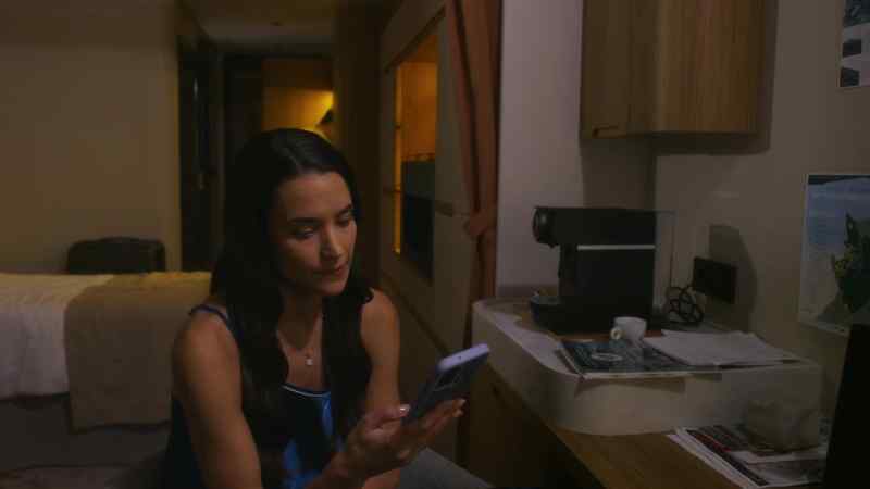 Do you think Peg will notify the ship if she hears anything?