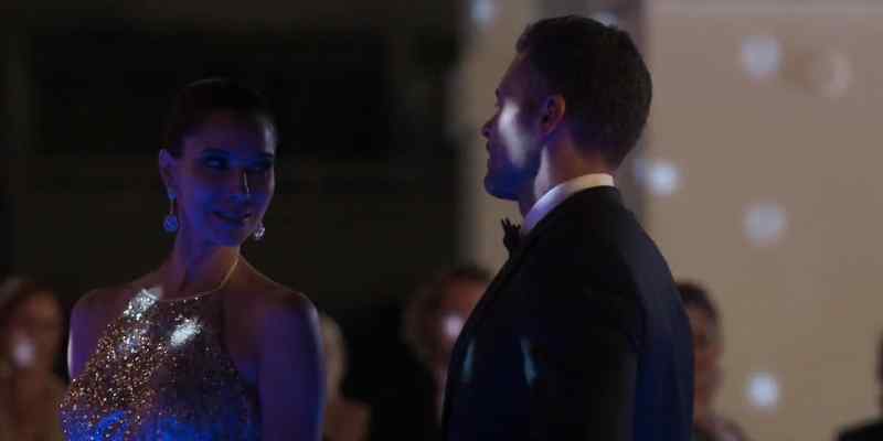 Do you want to dance? - Yes, I do