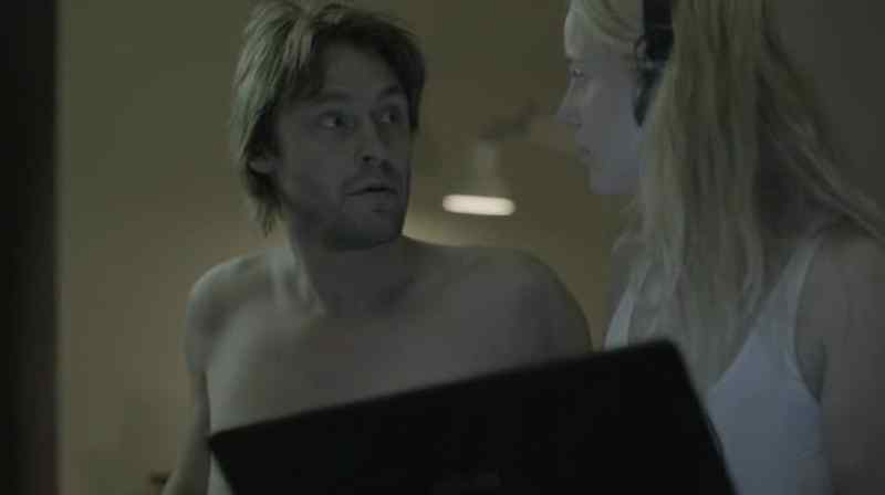 Do you want me to leave? - Do you want to stay?
