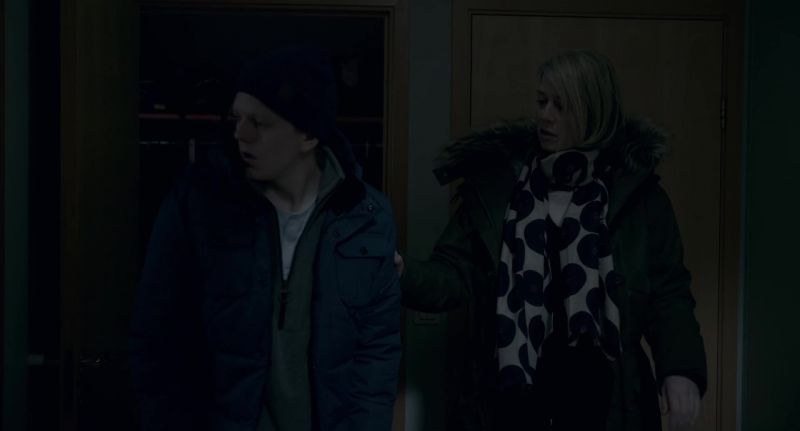 Do you want me to take your jacket?