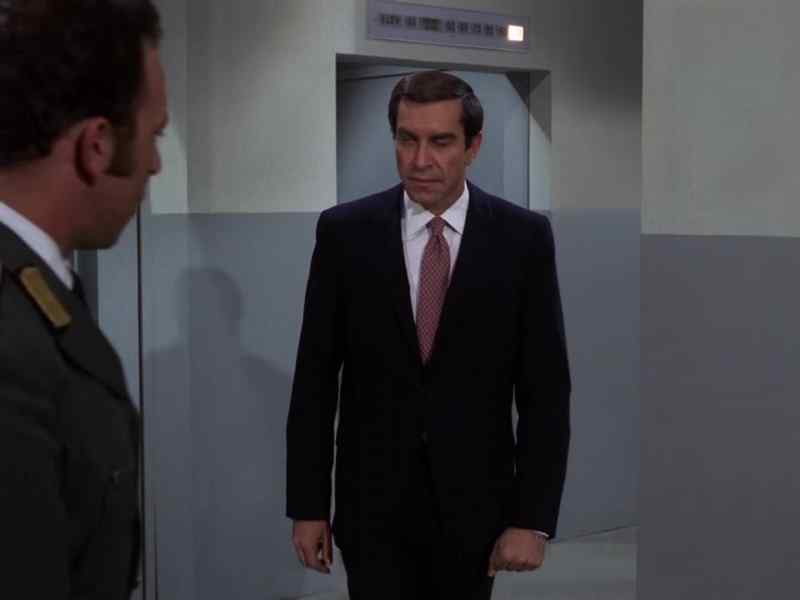 Doctor, I'll open the doors for you