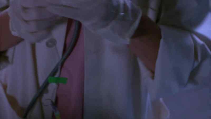 Doctor, look at this!