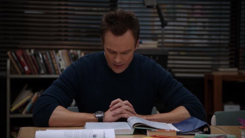Does anybody know how to study?