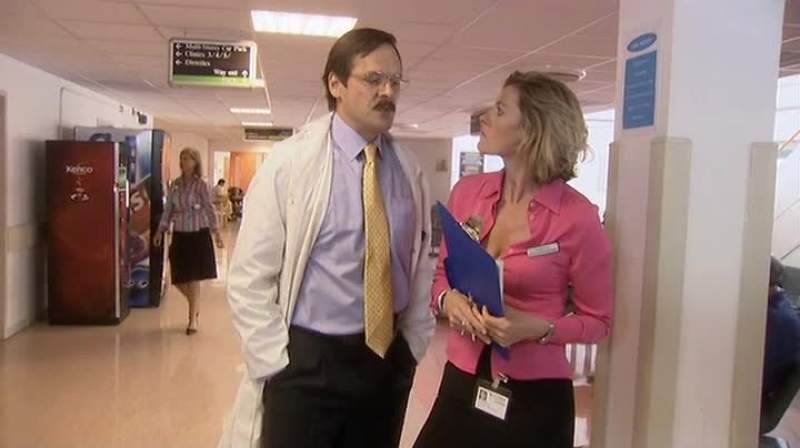 Does my coat sweep when I go round a corner