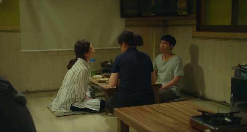 Does he look like Korean Chinese too?
