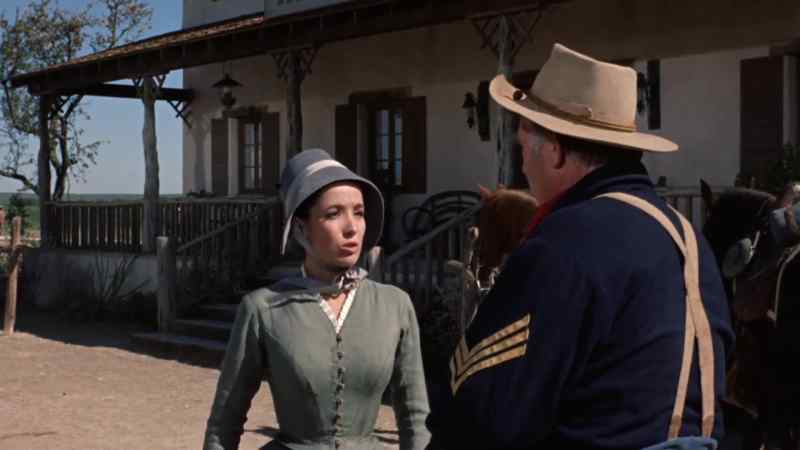 Does that stagecoach go to California? - Yeah. Yes, ma'am