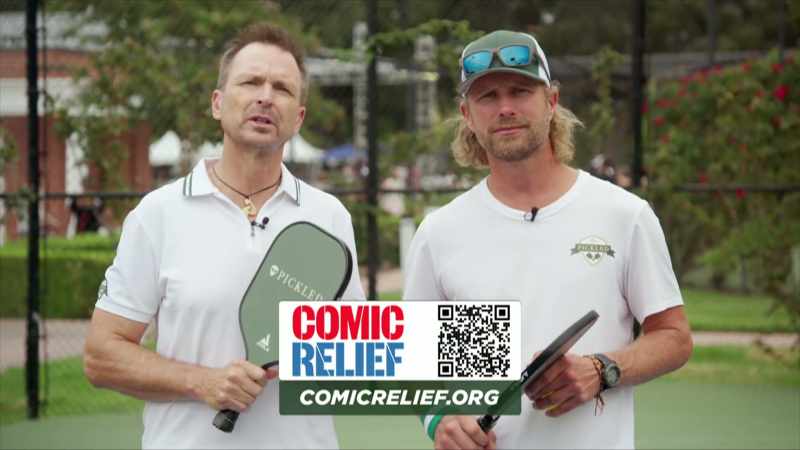 DONATE TO COMICRELIEF.ORG