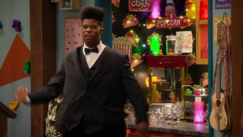 Done, Snaxedo, the tuxedo for snacks