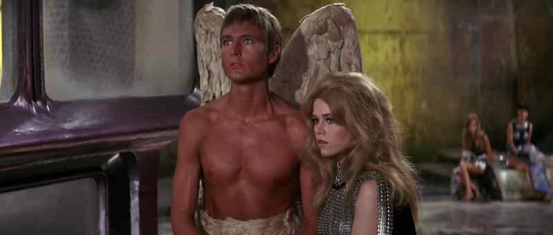 Don't be afraid, Pygar. - I sense danger. Guard yourself