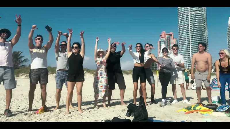 Don't die from Dubai!