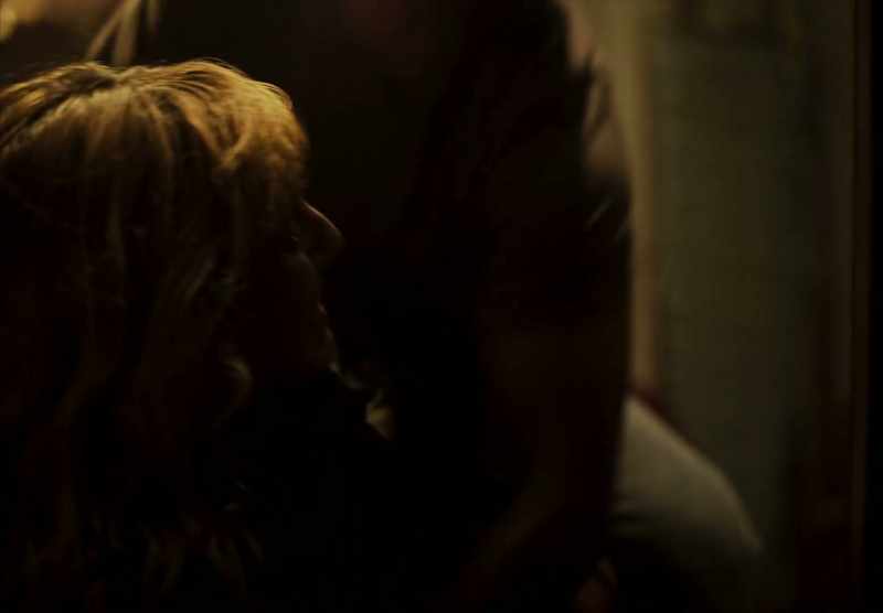 Don't help her, fuck her. Let's go. Let's go!