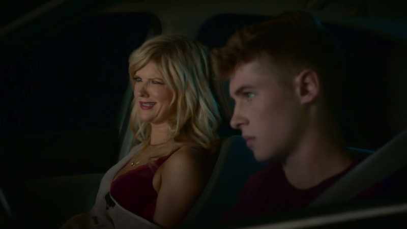 Don't you know that it's dangerous to text and drive?