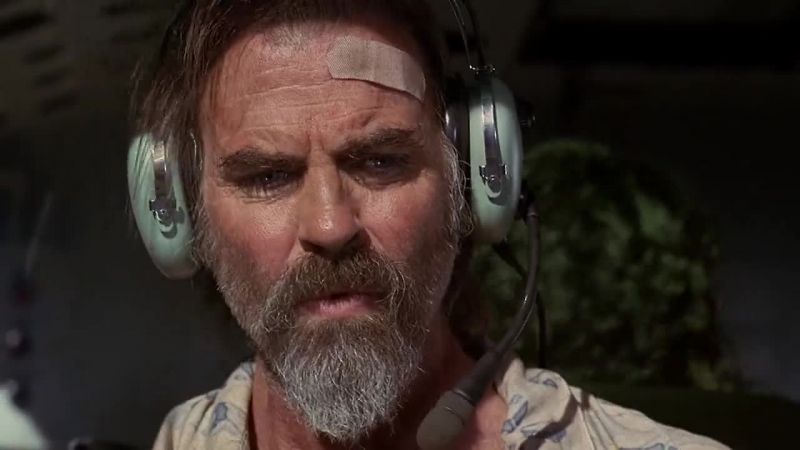 Don't land! You can't land!