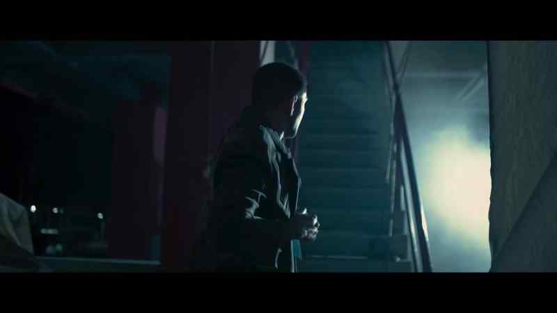 Don't move! A criminal offense has been recorded
