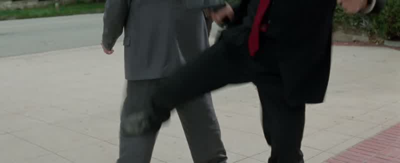 Don't move!