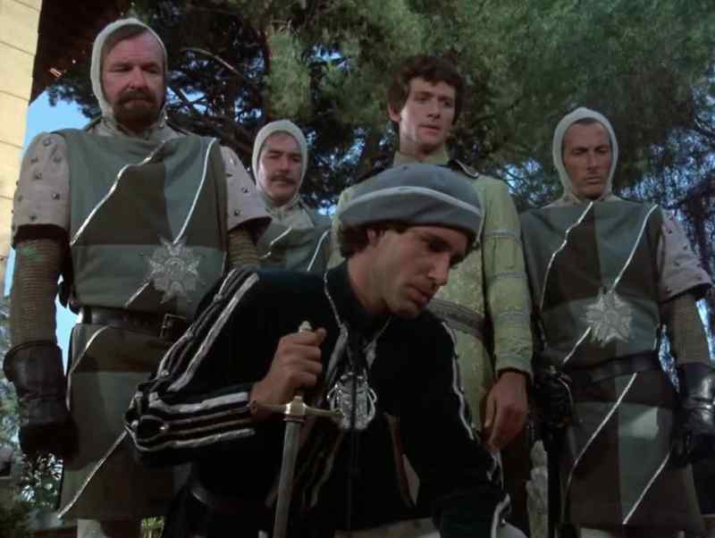 Don't move, tybalt