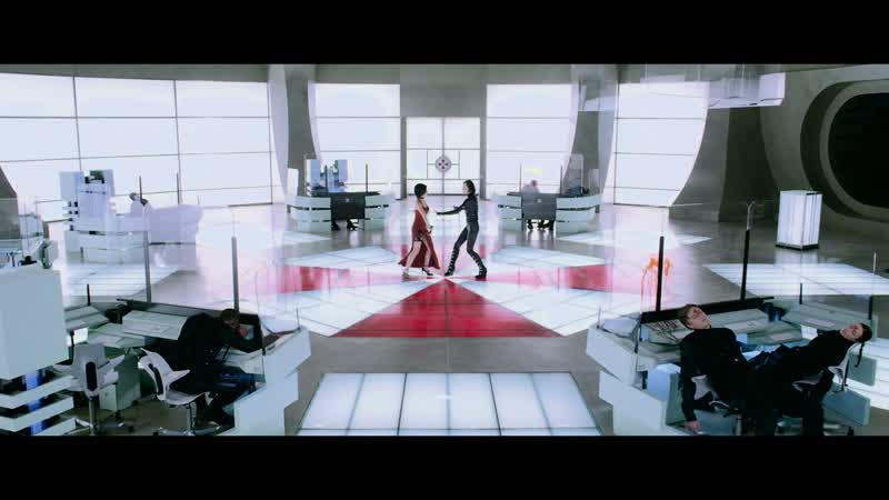 Don't. -My name is-- -Ada Wong