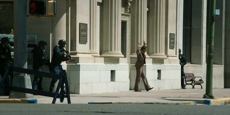 Don't shoot! Unarmed! Unarmed!