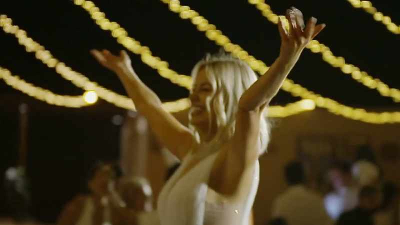 �� Don't stop give me more ♪
