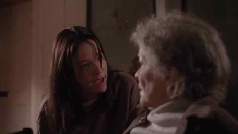 Don't touch me. - I heard you, Hannah