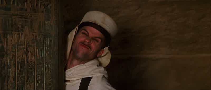 Don't you close that door!