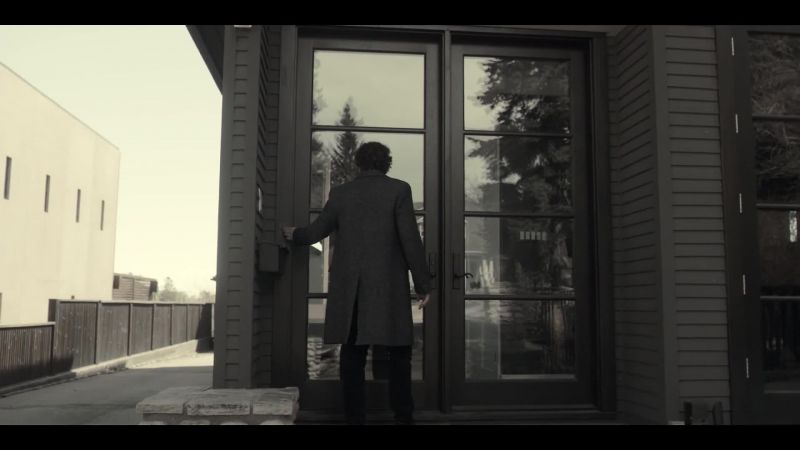 (DOOR BELL RINGS)
