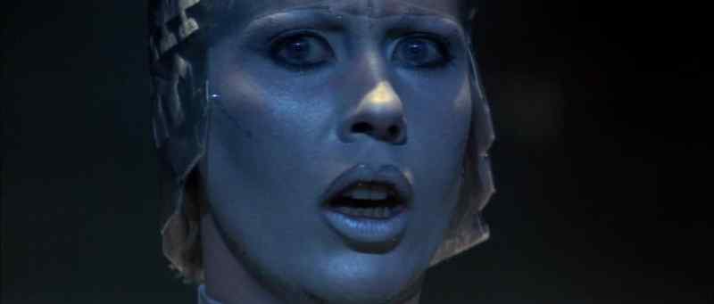 [door closes] - [Danny] Kate?