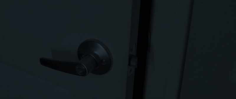 (door creaking)