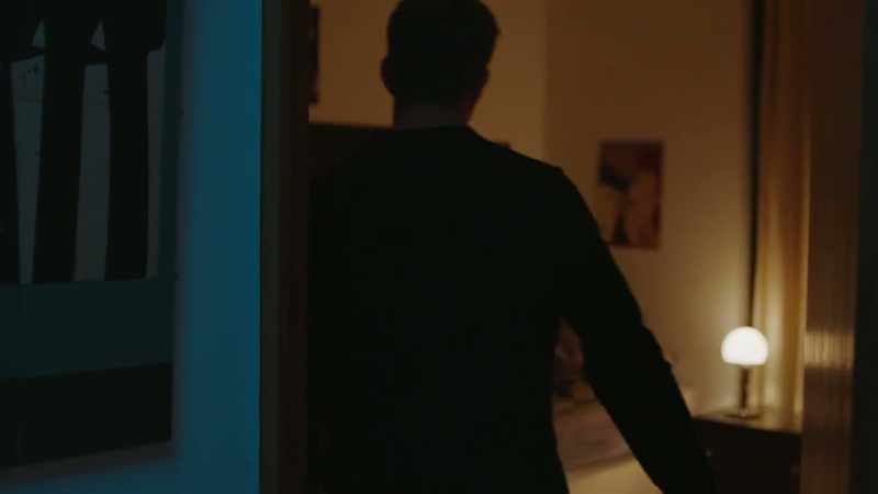 (door creaking)