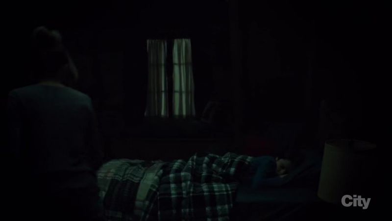 (door creaking)