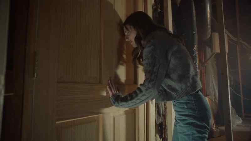 [door handle jiggling]