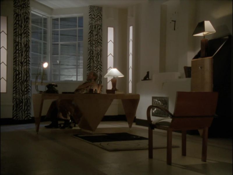 [door knocks] -[Benedict] Yeah. -[door clicks and squeaks]