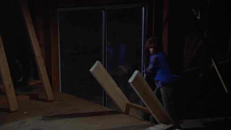 (Door opens)