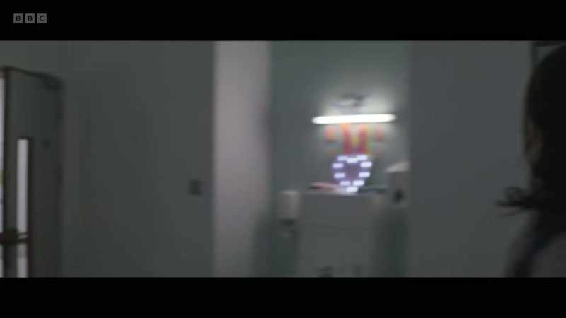 DOOR OPENS