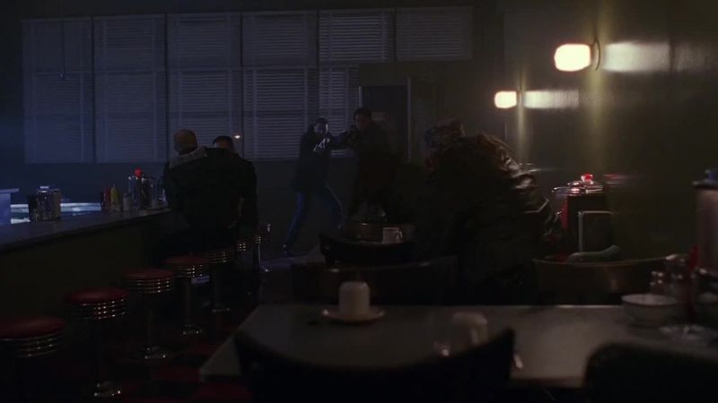 (door opens) - US marshals! On the floor!