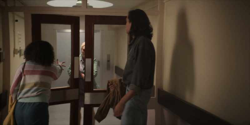 [DOORBELL BUZZES]