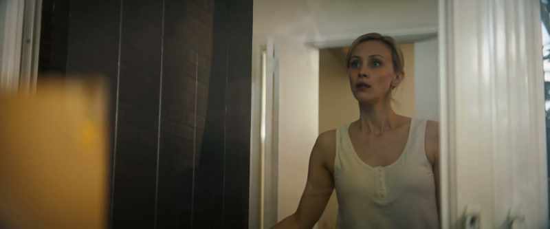 [doorbell rings] - [door clicks]