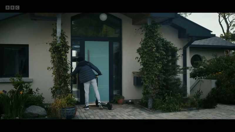 DOORBELL RINGS