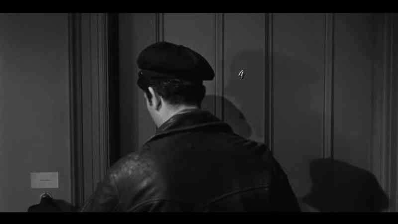 [doorbell rings]
