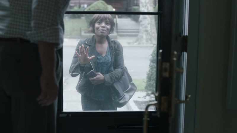 [doorbell rings]