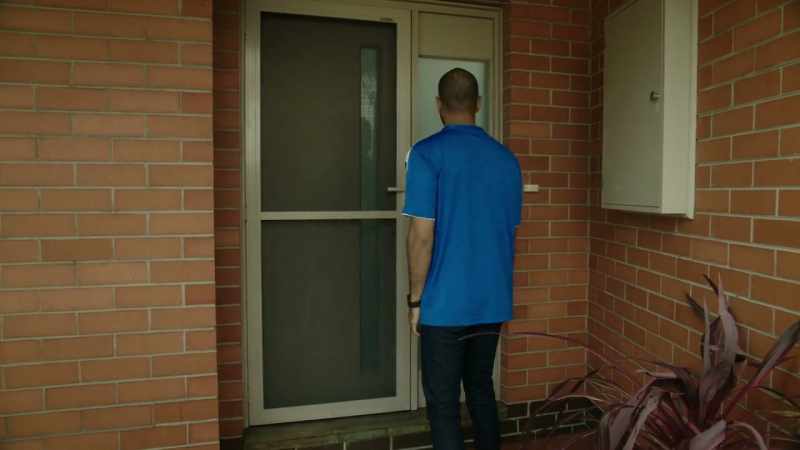 [doorbell rings]