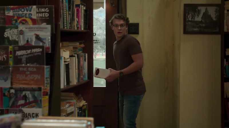 [doorbell rings]
