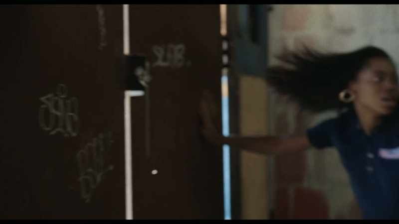(doors clanging)