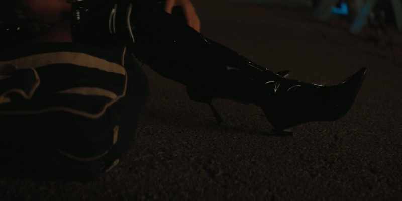 [Doris] I'm fine. These stupid boots