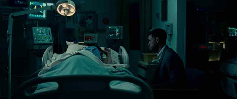 Dr. King to NICU. Dr. Wesley King, please report to NICU