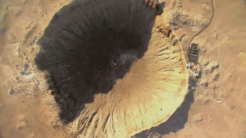 Dr. Levison: THE METEOR CRATER WHICH WE SEE HERE TODAY
