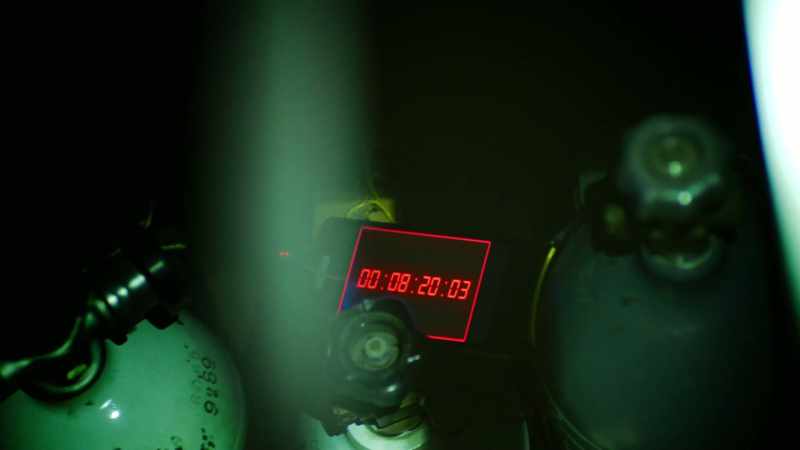 (dramatic music) (clock ticking)