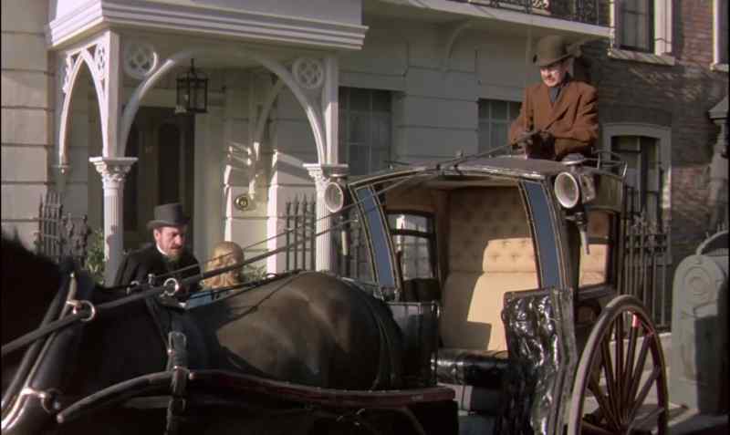 DRIVER: Giddy-up