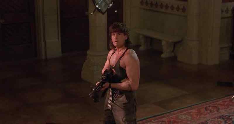 Drop the gun!