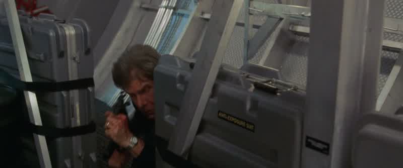 Drop the gun!